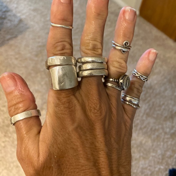 Hand sand casted sterling silver ring set - Picture 15 of 16